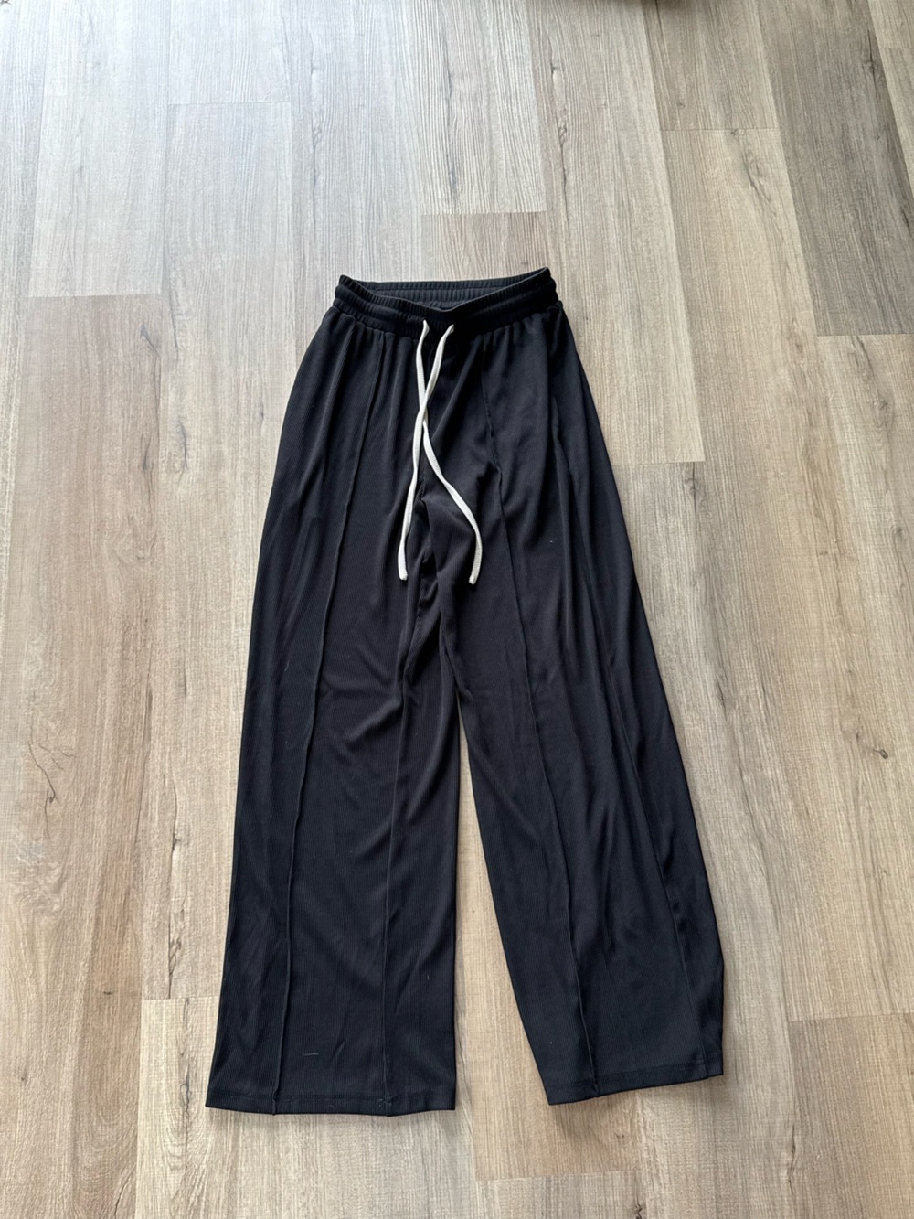 Amazon Wide Leg Drawstring Pants in Black with White Drawstring